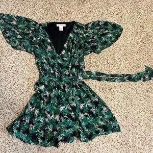 S Flying Tomato Romper